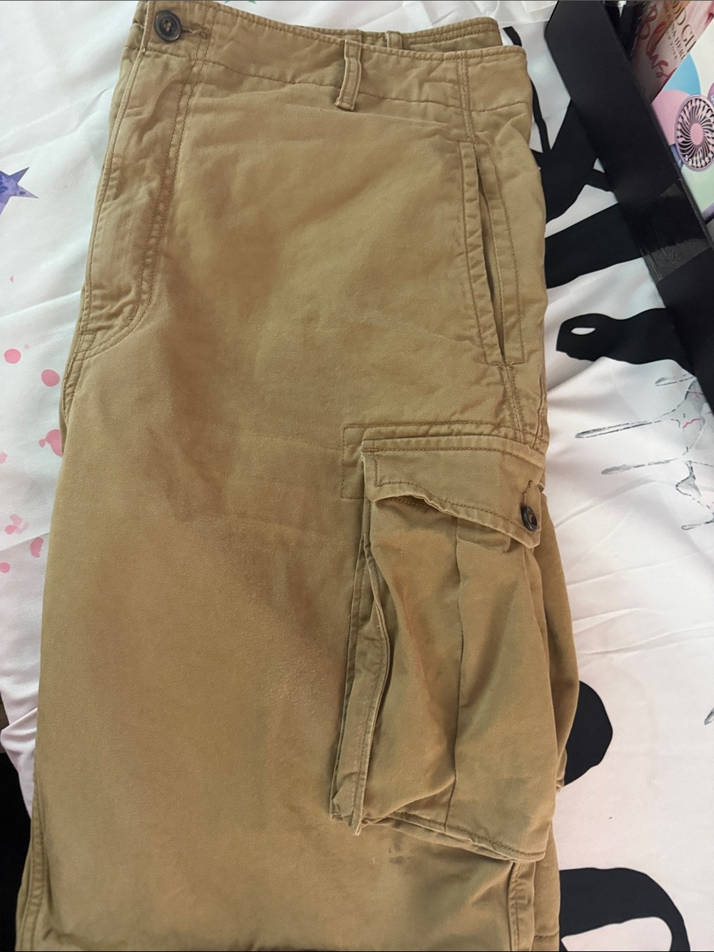 Levi's Cargo Shorts Sz 42 Excellent Condition